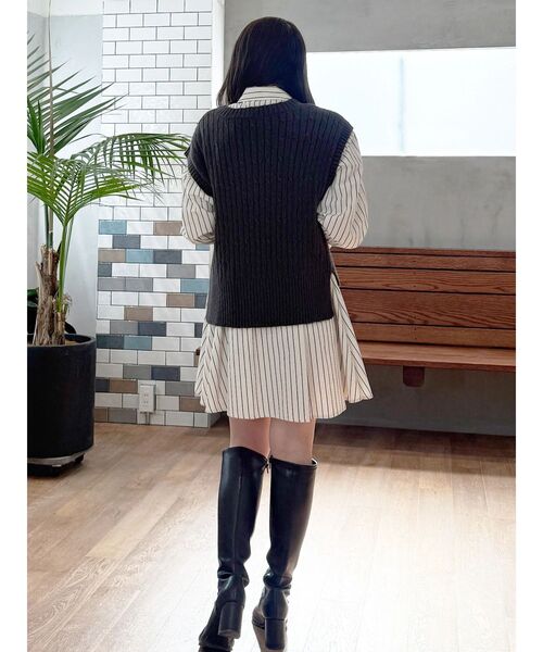 MERCURYDUO（マーキュリーデュオ）の「U.S. POLO ASSN.別注 ベストセットシャツミニワンピース（ワンピース・レディース・オフホワイト/チャコールグレー/ミント・SMALL/MEDIUM）」の18枚目の写真