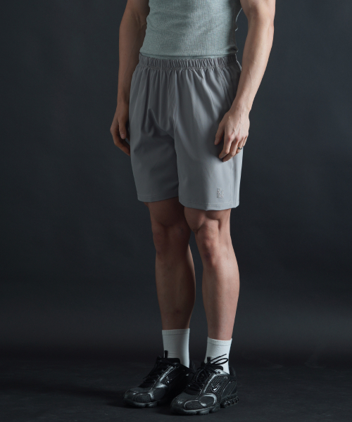 PHERMENON(フェルメノン)の「エアストレッチショーツ - グレー(その他パンツ・メンズ・グレー・1/2/3)」の2枚目の写真