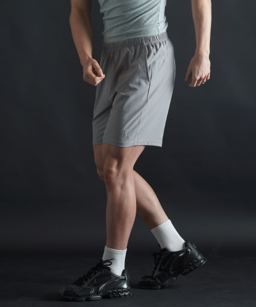 PHERMENON(フェルメノン)の「エアストレッチショーツ - グレー(その他パンツ・メンズ・グレー・1/2/3)」の3枚目の写真