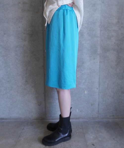 G.V.G.V.(ジーヴィージーヴィー)の「SATIN SHORTS(その他パンツ・レディース・ライトブルー/マジェンタ・36/38)」の4枚目の写真