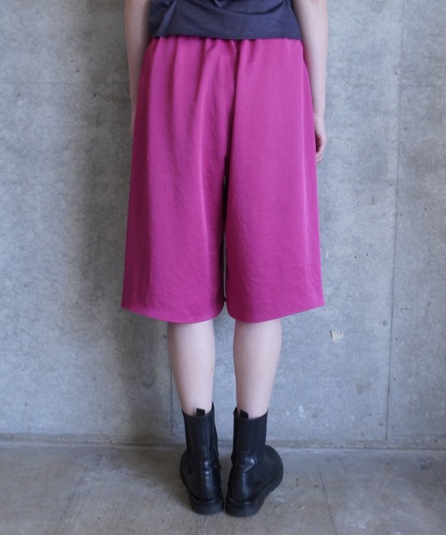 G.V.G.V.(ジーヴィージーヴィー)の「SATIN SHORTS(その他パンツ・レディース・ライトブルー/マジェンタ・36/38)」の13枚目の写真
