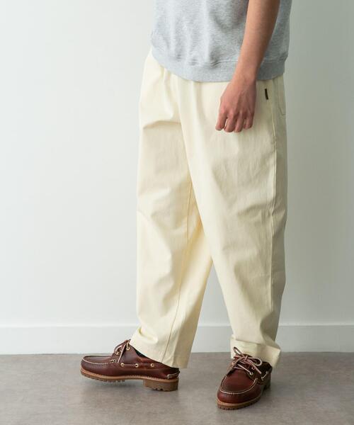 URBAN RESEARCH Sonny Label(アーバンリサーチサニーレーベル)の「ベーシックワイドイージーチノパンツ(その他パンツ・メンズ・ベージュ/ブラック/チャコールグレー/オフホワイト・MEDIUM/SMALL/LARGE)」の19枚目の写真