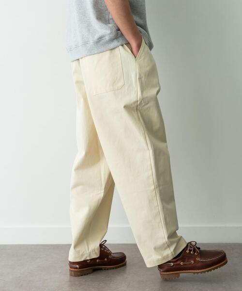URBAN RESEARCH Sonny Label(アーバンリサーチサニーレーベル)の「ベーシックワイドイージーチノパンツ(その他パンツ・メンズ・ベージュ/ブラック/チャコールグレー/オフホワイト・MEDIUM/SMALL/LARGE)」の21枚目の写真