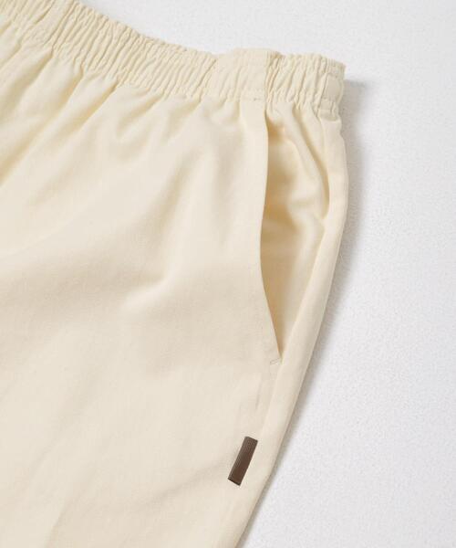 URBAN RESEARCH Sonny Label（アーバンリサーチサニーレーベル）の「ベーシックワイドイージーチノパンツ（その他パンツ・メンズ・ベージュ/ブラック/チャコールグレー/オフホワイト・MEDIUM/SMALL/LARGE）」の7枚目の写真