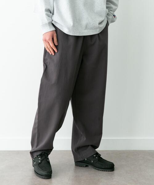 URBAN RESEARCH Sonny Label(アーバンリサーチサニーレーベル)の「ベーシックワイドイージーチノパンツ(その他パンツ・メンズ・ベージュ/ブラック/チャコールグレー/オフホワイト・MEDIUM/SMALL/LARGE)」の5枚目の写真