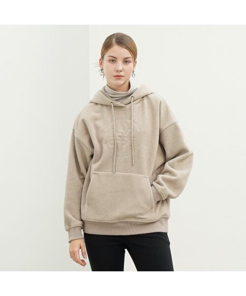 ACUD(アクド)の「Boucle Logo Hoodie Sweatshirt _Beige(パーカー・レディース・ベージュ・FREE)」の1枚目の写真