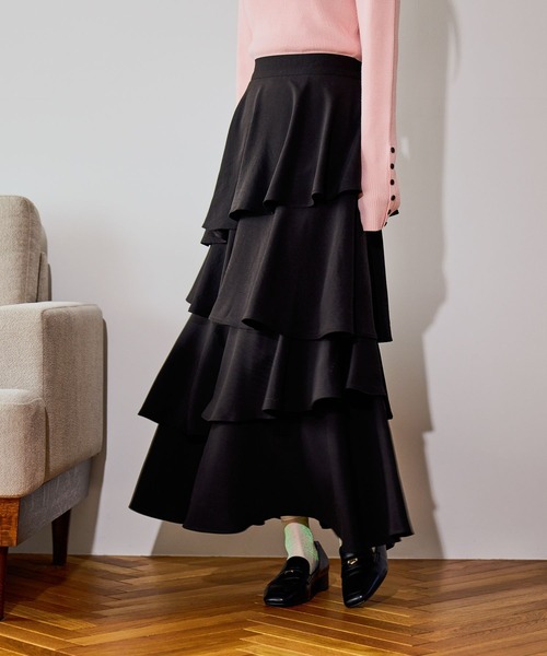 mysty woman（ミスティウーマン）の「アシメティアードスカート3 644129（スカート・レディース・ブラック/アイボリー・FREE）」の2枚目の写真