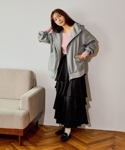 mysty woman（ミスティウーマン）の「アシメティアードスカート3 644129（スカート・レディース・ブラック/アイボリー・FREE）」の5枚目の写真