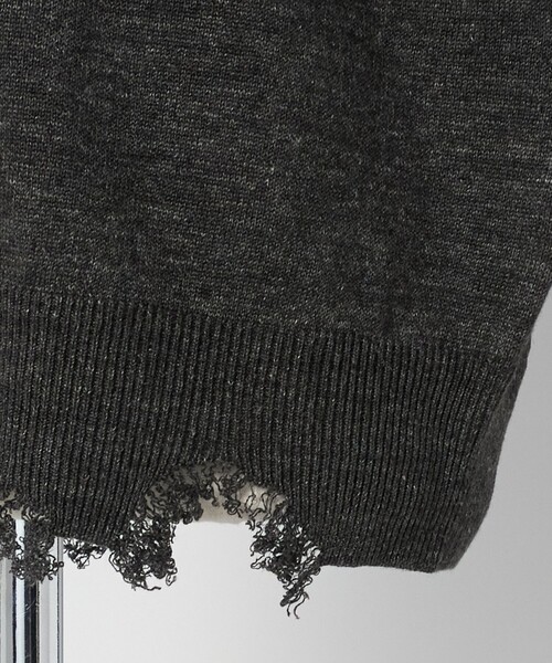 LOEFF（ロエフ）の「＜LOEFF＞ダメージ カーディガン UNISEX（カーディガン/ボレロ・レディース・ダークブラウン/ダークグレー・0/1/2）」の5枚目の写真