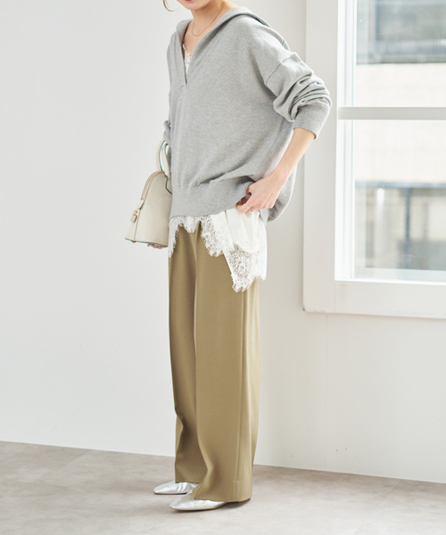 Spick & Span(スピックアンドスパン)の「トロストレッチ1タックパンツ(スラックス・レディース・ベージュ/ブラック・38/36/34)」の15枚目の写真