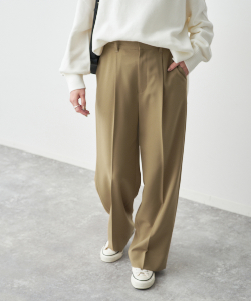 Spick & Span(スピックアンドスパン)の「トロストレッチ1タックパンツ(スラックス・レディース・ベージュ/ブラック・38/36/34)」の19枚目の写真