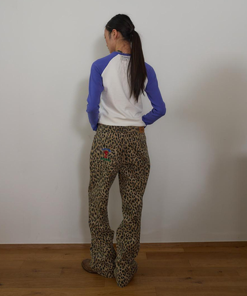 JOINT WORKS(ジョイントワークス)の「OURSAALTY / アワーソルティ Saaalty girl raglan T-shirts(Tシャツ/カットソー・レディース・ブルー/ピンク・FREE)」の4枚目の写真