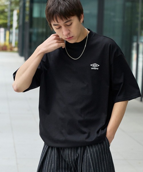UMBRO/アンブロ 別注 ロゴ刺繍 ドロスト バックプリント半袖Tシャツ