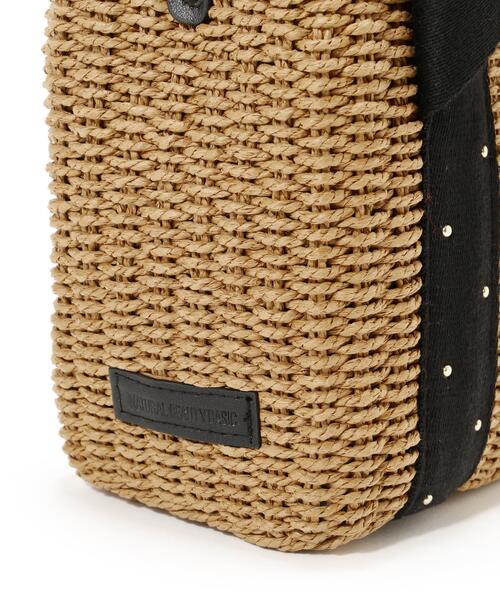 NATURAL BEAUTY BASIC（ナチュラルビューティーベーシック）の「◇メタルドットペーパーバスケットバッグ（かごバッグ・レディース・ブラック/ブラウン系その他・ﾌﾘ-）」の9枚目の写真