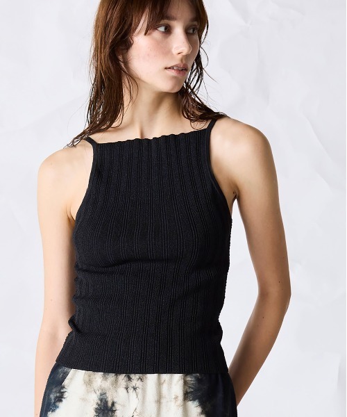 WALANCE（ワランス）の「paper rib knit camisole（キャミソール・レディース・ブラック/レッド/グレイッシュベージュ・FREE）」の5枚目の写真