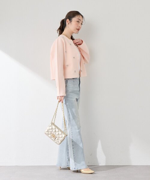 La boutique BonBon（ラブティックボンボン）の「【今すぐお届け！・お上品見え】ビジュー刺繍スポンディッシュジャケットカーディガン（ニット/セーター・レディース・ピンク/ライトグレー/ホワイト・FREE）」の11枚目の写真