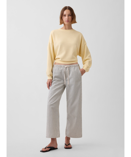 GAP(ギャップ)の「ローライズ '90S ルーズフィット イージーウエスト クロップド ストライプデニム(デニムパンツ・レディース・ホワイト×ブラック・XS/S/M/L/XXS)」の2枚目の写真