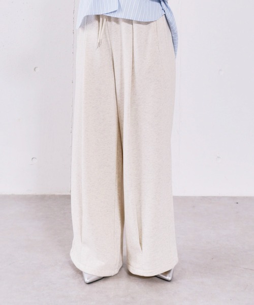 archives（アルシーヴ）の「センタータックワイドスウェットパンツ（スウェットパンツ・レディース・オートミール/グレー・MEDIUM）」の12枚目の写真