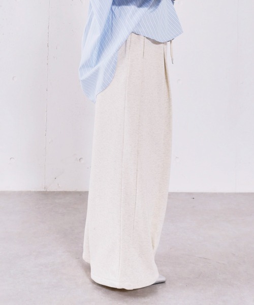 archives（アルシーヴ）の「センタータックワイドスウェットパンツ（スウェットパンツ・レディース・オートミール/グレー・MEDIUM）」の13枚目の写真