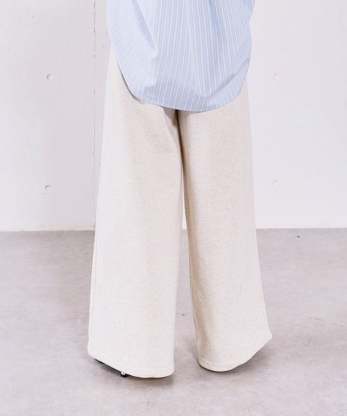 archives（アルシーヴ）の「センタータックワイドスウェットパンツ（スウェットパンツ・レディース・オートミール/グレー・MEDIUM）」の14枚目の写真