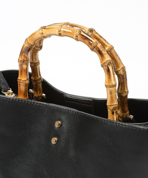 Andemiu（アンデミュウ）の「バンブーハンドルバッグ656264（ハンドバッグ・レディース・ライトイエロー/アイボリー/ブラック・FREE）」の17枚目の写真