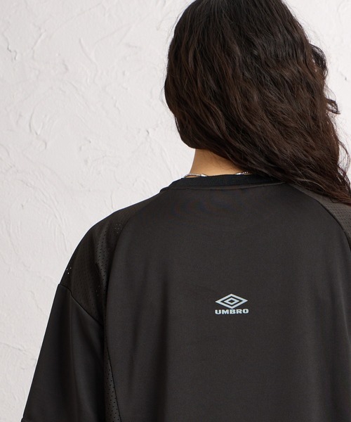 UMBRO（アンブロ）の「[UMBRO/アンブロ] 別注 メッシュ切り替え ゲームシャツ（Tシャツ/カットソー・レディース・ブラック/チャコールグレー/ブルー・S/M/L/XL）」の13枚目の写真