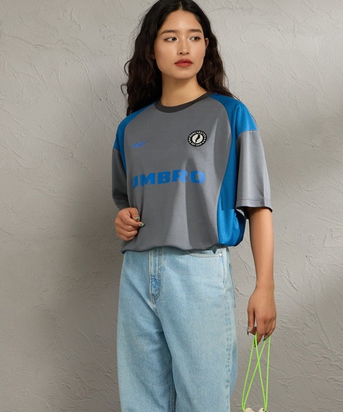 UMBRO（アンブロ）の「[UMBRO/アンブロ] 別注 メッシュ切り替え ゲームシャツ（Tシャツ/カットソー・レディース・ブラック/チャコールグレー/ブルー・S/M/L/XL）」の14枚目の写真