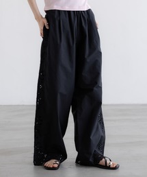 LOWRYS FARM | カットワークレースパンツ　657446(その他パンツ)