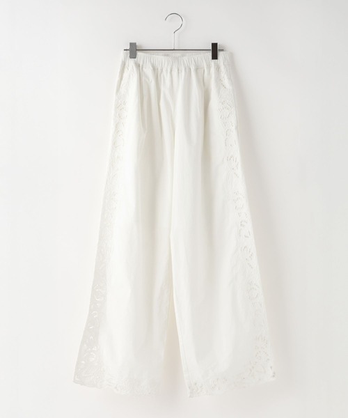 LOWRYS FARM（ローリーズファーム）の「カットワークレースパンツ　657446（その他パンツ・レディース・オフホワイト/ブラック/ブラウン・FREE）」の18枚目の写真