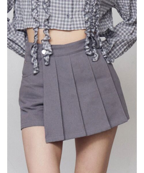 EMODA（エモダ）の「プリーツラップショートパンツ（その他パンツ・レディース・グレー/ブラック/ブラウン・SMALL/MEDIUM）」の7枚目の写真