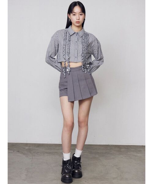 EMODA（エモダ）の「プリーツラップショートパンツ（その他パンツ・レディース・グレー/ブラック/ブラウン・SMALL/MEDIUM）」の9枚目の写真