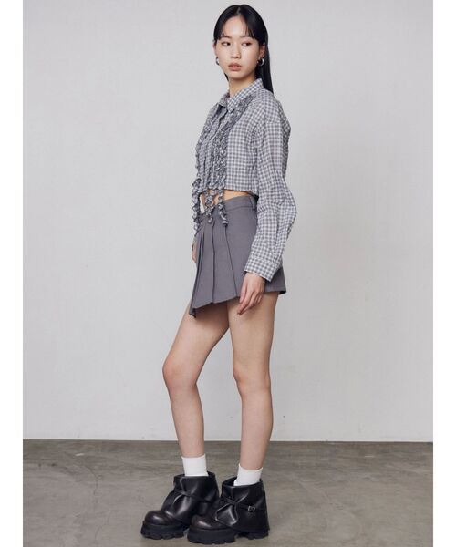 EMODA（エモダ）の「プリーツラップショートパンツ（その他パンツ・レディース・グレー/ブラック/ブラウン・SMALL/MEDIUM）」の10枚目の写真