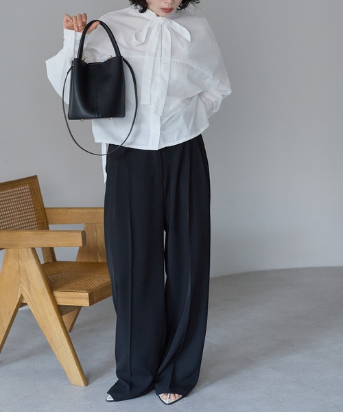 &MARKS(アンドマークス)の「C26【本革】2WAYミニバケットバッグ(ショルダーバッグ・レディース・ブラック/ブラウン/グレイッシュベージュ・FREE)」の10枚目の写真