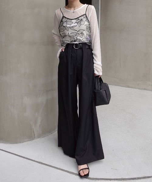 CORNERS(コーナーズ)の「マシュマロツイルハイウエストタックワイドパンツ(スラックス・レディース・ブラック/オフホワイト/ベージュ・M)」の13枚目の写真