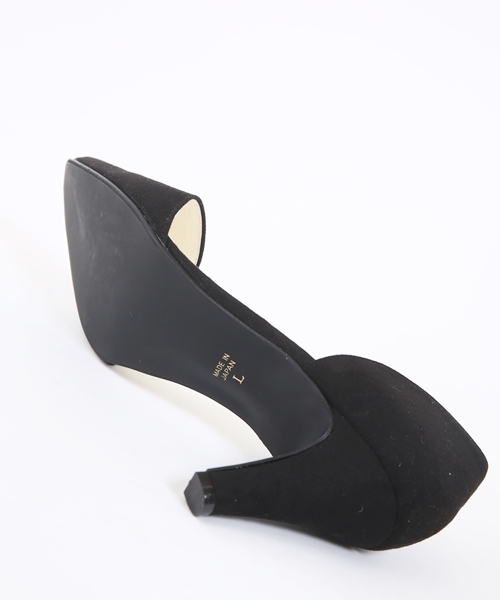 Chico（チコ）の「　サイドオープンセパレートパンプス（パンプス・レディース・ブラック/グレイッシュベージュ・SMALL/MEDIUM/LARGE）」の8枚目の写真