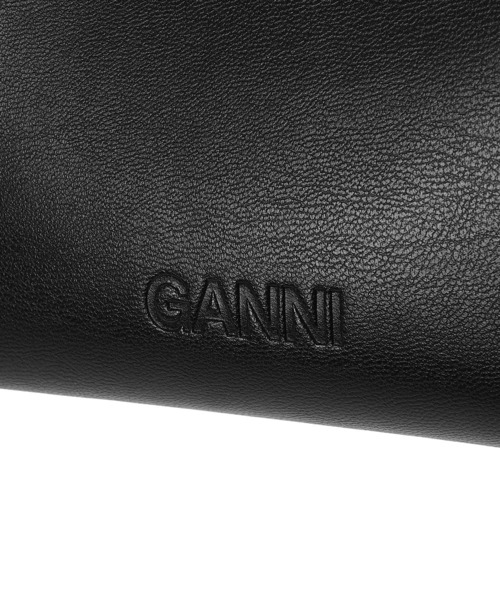 GANNI(ガニー)の「Ganni Bou Bag Mini A6946(ショルダーバッグ・レディース・ブラック・ONE SIZE)」の4枚目の写真