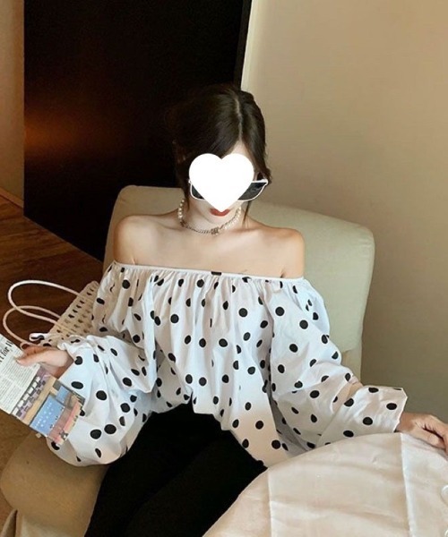 Ritzy（リッツィー）の「オフショルダー 水玉パフスリーブブラウス（シャツ/ブラウス・レディース・ホワイト・M）」の8枚目の写真