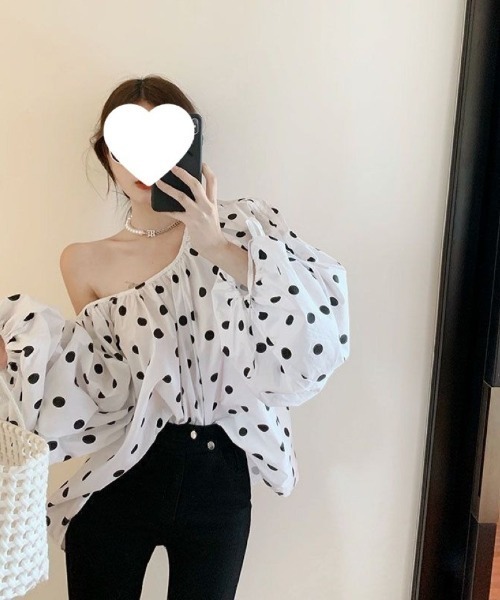 Ritzy（リッツィー）の「オフショルダー 水玉パフスリーブブラウス（シャツ/ブラウス・レディース・ホワイト・M）」の10枚目の写真