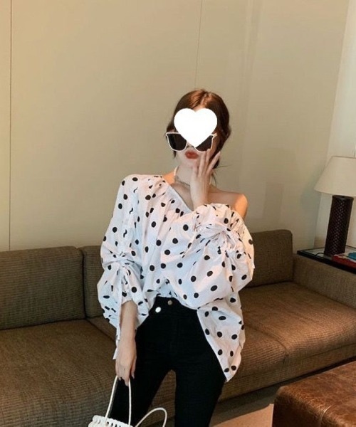 Ritzy（リッツィー）の「オフショルダー 水玉パフスリーブブラウス（シャツ/ブラウス・レディース・ホワイト・M）」の14枚目の写真