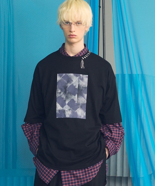 MAISON SPECIAL(メゾンスペシャル)の「《UNISEX》Abstract Hand-Printed Prime-Over Stitched Crew Neck T-shirt/アブストラクトハンドプリントプライムオーバーステッチクルーネックTシャツ【MAISON SPECIAL/メゾンスペシャル】(Tシャツ/カットソー・メンズ・ブラック/ホワイト/ダークブルー/パープル・0/1/2)」の1枚目の写真