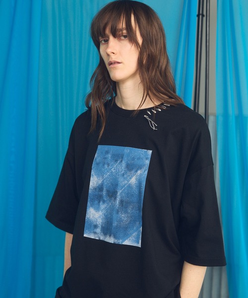MAISON SPECIAL(メゾンスペシャル)の「《UNISEX》Abstract Hand-Printed Prime-Over Stitched Crew Neck T-shirt/アブストラクトハンドプリントプライムオーバーステッチクルーネックTシャツ【MAISON SPECIAL/メゾンスペシャル】(Tシャツ/カットソー・メンズ・ブラック/ホワイト/ダークブルー/パープル・0/1/2)」の4枚目の写真