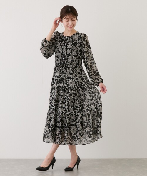 Jayro(ジャイロ)の「花柄長袖ワンピース(ワンピース・レディース・ブラック系その他/ホワイト系その他4・FREE)」の5枚目の写真