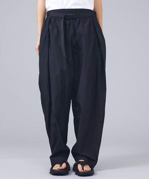 NoiR/ノアール(ノアール)の「【NoiR/ノワール】PocketablePants/ポケッタブルパンツ/イージーパンツ/ユニセックス(その他パンツ・メンズ・ブラック・M/L)」の4枚目の写真
