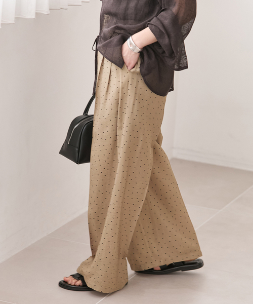 JOURNAL STANDARD（ジャーナルスタンダード）の「ドットプリントワイドパンツ（その他パンツ・レディース・ブラック/ベージュ・FREE）」の11枚目の写真