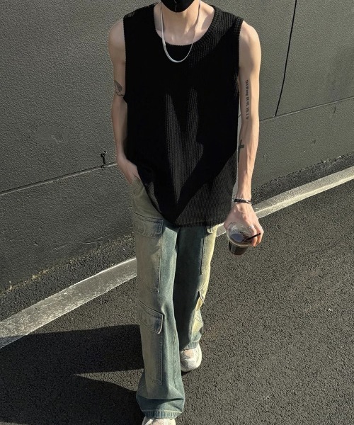 DOUBLE STEAL（ダブルスティール）の「DSワッフルリブオーバーサイズノースリーブタンクトップ（タンクトップ・メンズ・ブラック/ベージュ/ホワイト・X-LARGE/LARGE/MEDIUM）」の6枚目の写真