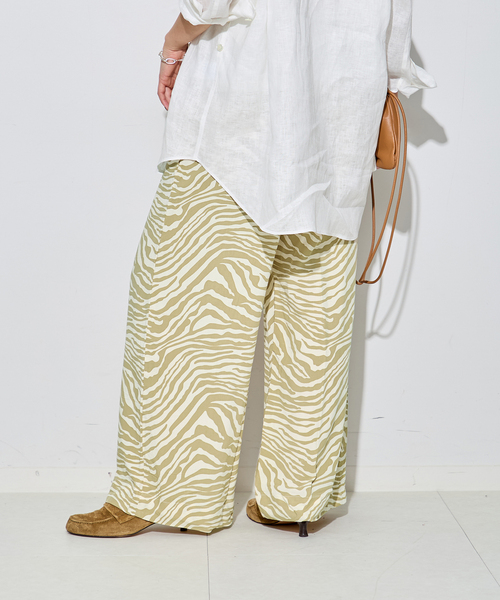 journal standard L'essage(ジャーナルスタンダードレサージュ)の「別注【LUSANA / ルサーナ】CICI PANT:パンツ(その他パンツ・レディース・ベージュ/ブラック・X-SMALL/SMALL)」の13枚目の写真