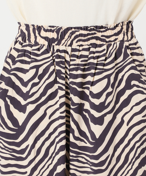 journal standard L'essage(ジャーナルスタンダードレサージュ)の「別注【LUSANA / ルサーナ】CICI PANT:パンツ(その他パンツ・レディース・ベージュ/ブラック・X-SMALL/SMALL)」の18枚目の写真