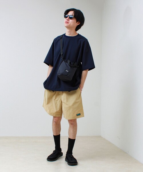 TAION（タイオン）の「【TAION / タイオン】MOUNTAIN BUCKET BAG（ショルダーバッグ・メンズ・ブラック/オリーブ/ライトグレー/ネイビー・FREE）」の22枚目の写真