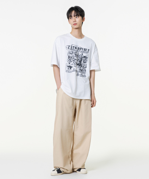 MOZMOZ(モズモズ)の「アイキャット オーバーサイズ グラフィック 半袖Tシャツ ホワイト(Tシャツ/カットソー・レディース・その他・M/XL/XXL)」の3枚目の写真