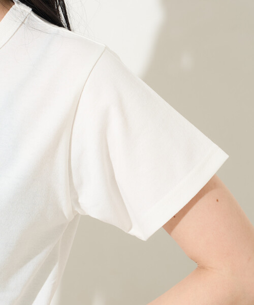 FREAK'S STORE(フリークスストア)の「FRUIT OF THE LOOM × FREAK'S STORE/フルーツオブザルーム 別注 パックTシャツ/ワンポイント刺繍 Tシャツ(Tシャツ/カットソー・レディース・ブルーグリーン/ピンク/ブルー/ベージュ・フリ-)」の13枚目の写真